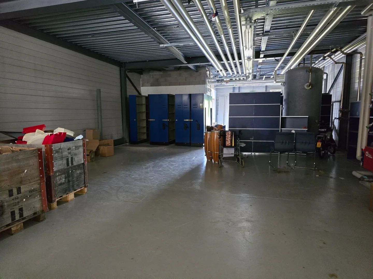 Warehouse 259m2 - Industrial Zone Yverdon - Near Highway - Photo 6 of 7