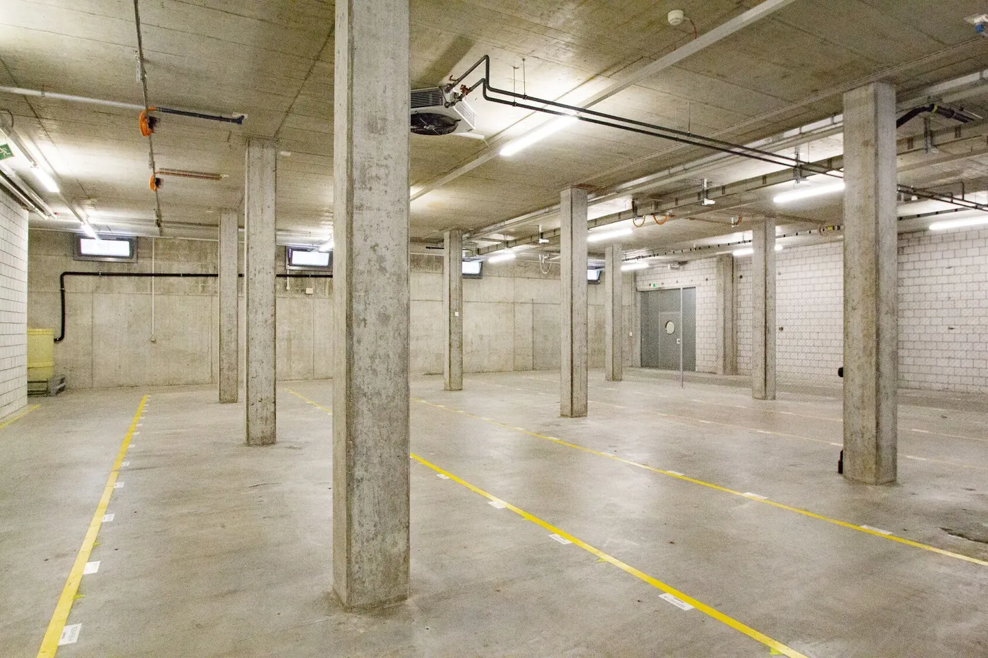Espaces de stockage flexibles avec une livraison idéale ! - Photo 2 sur 3