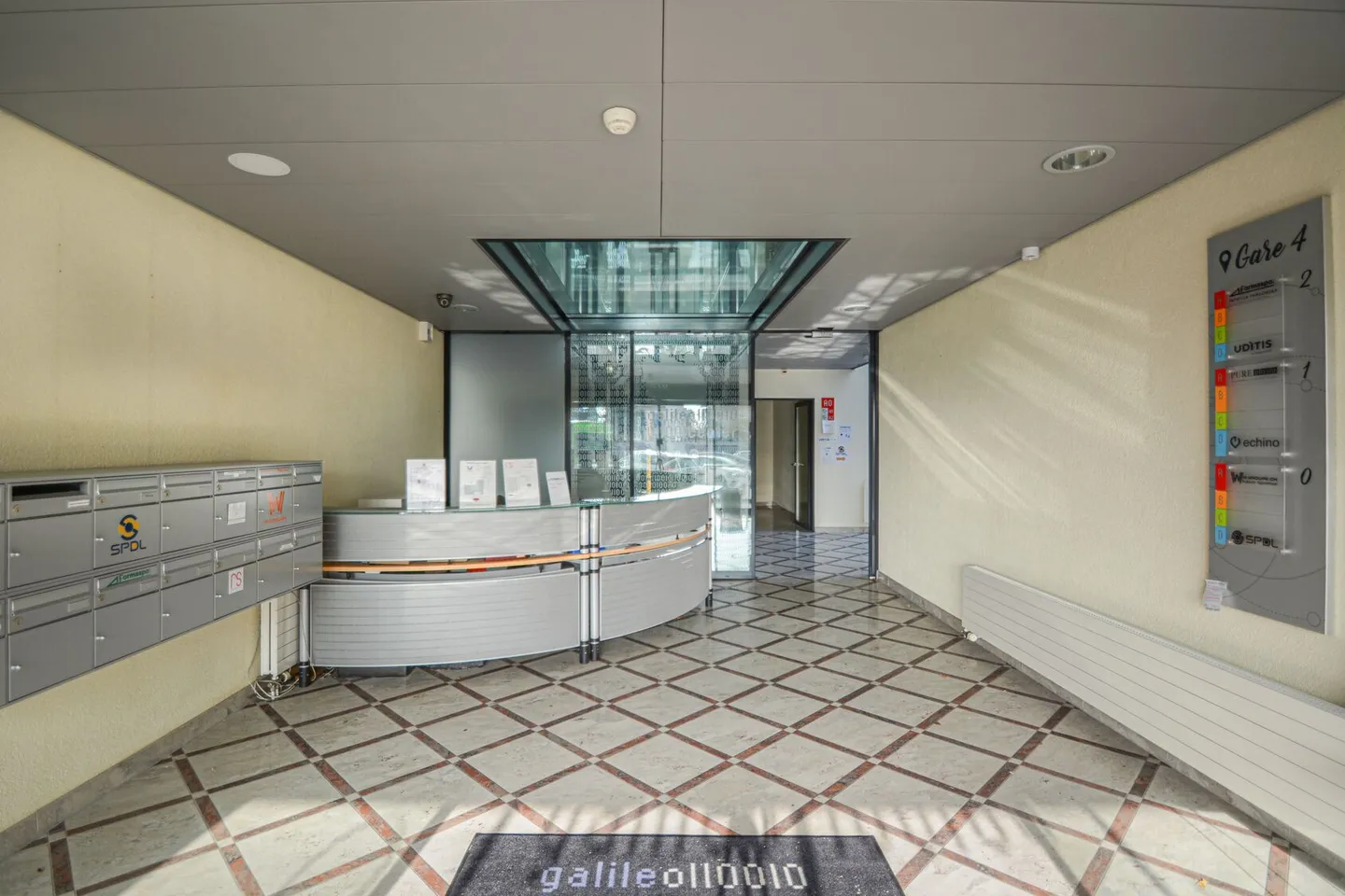 Office/Workshop 378 m2 - Near Highway and Traffic - Photo 2 of 13