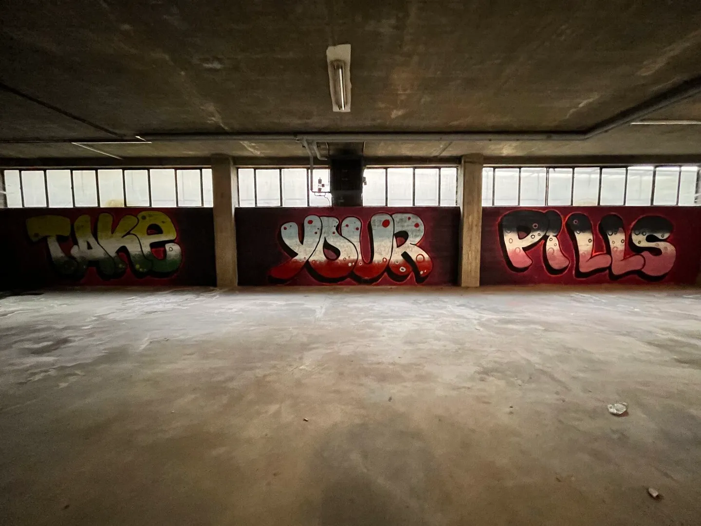 Depot area 1,000m2 - flexible rental contracts - Photo 3 of 3
