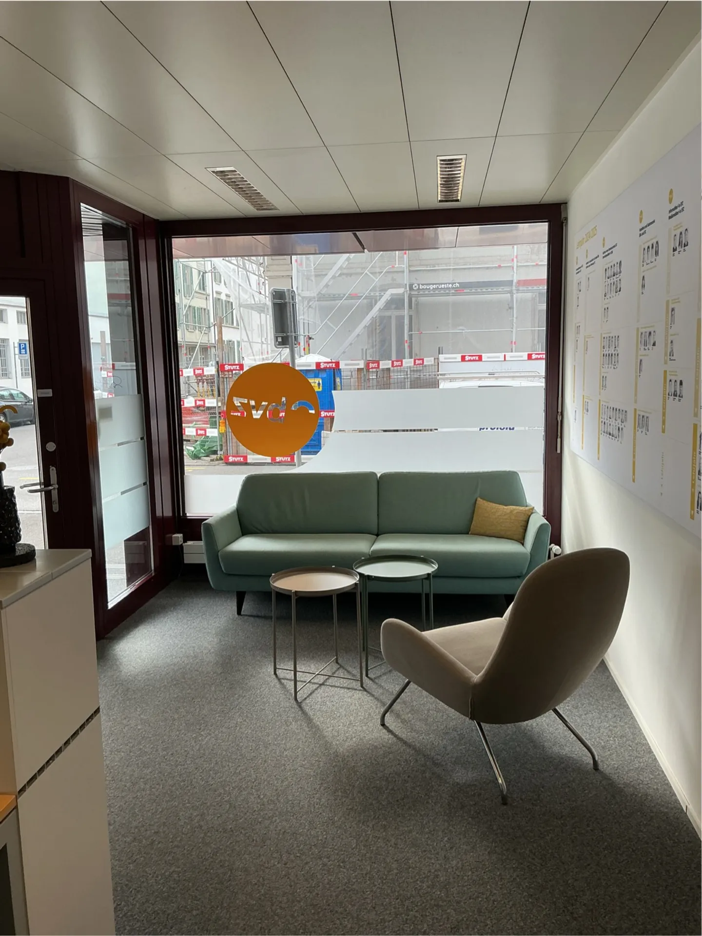 Interim Use in Prime Location in District 5 - Until the End of April 2027 - Photo 5 of 10