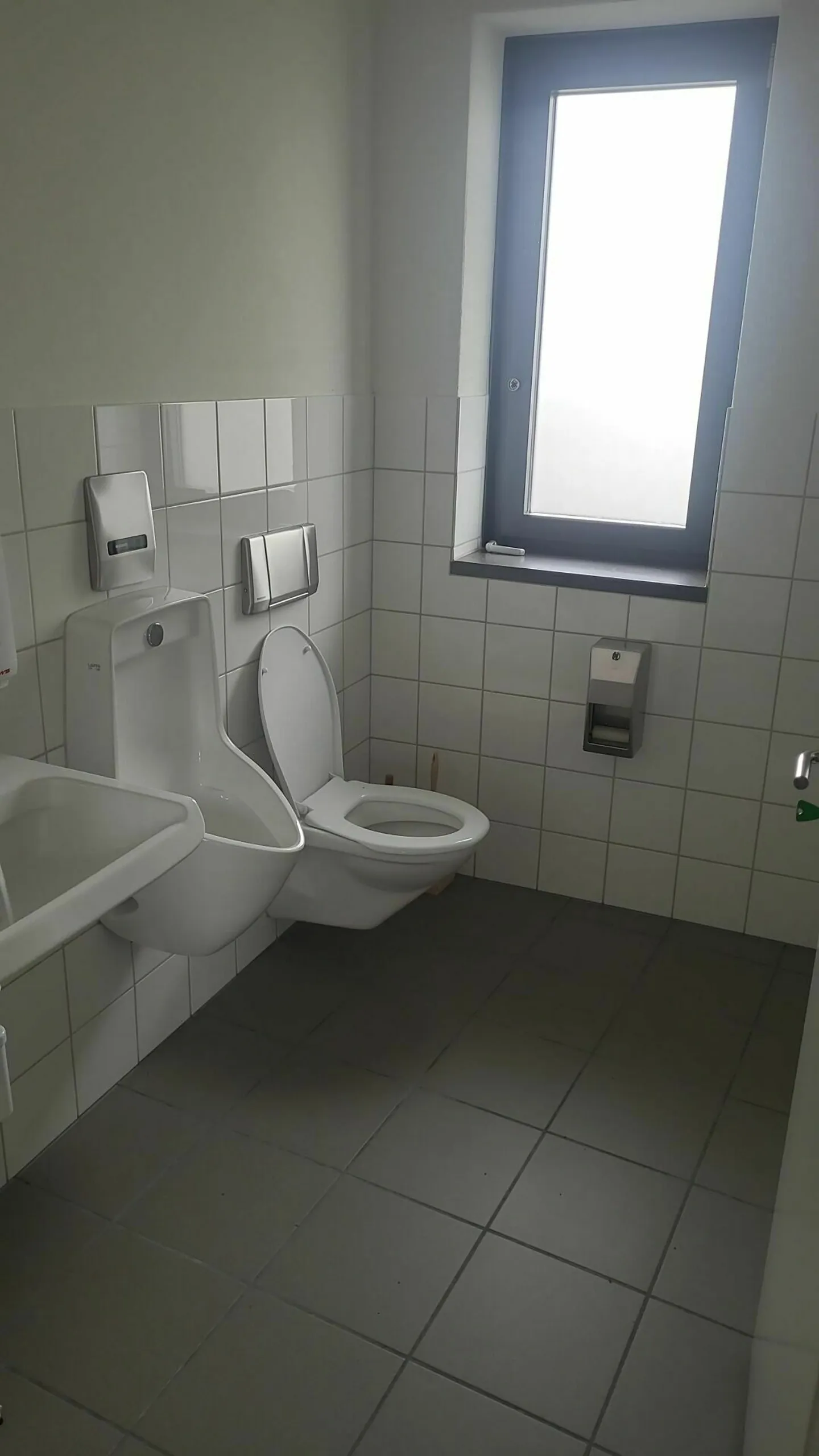 Votre nouvel espace de bureau directement à la gare de Rüti ZH - Photo 4 sur 9