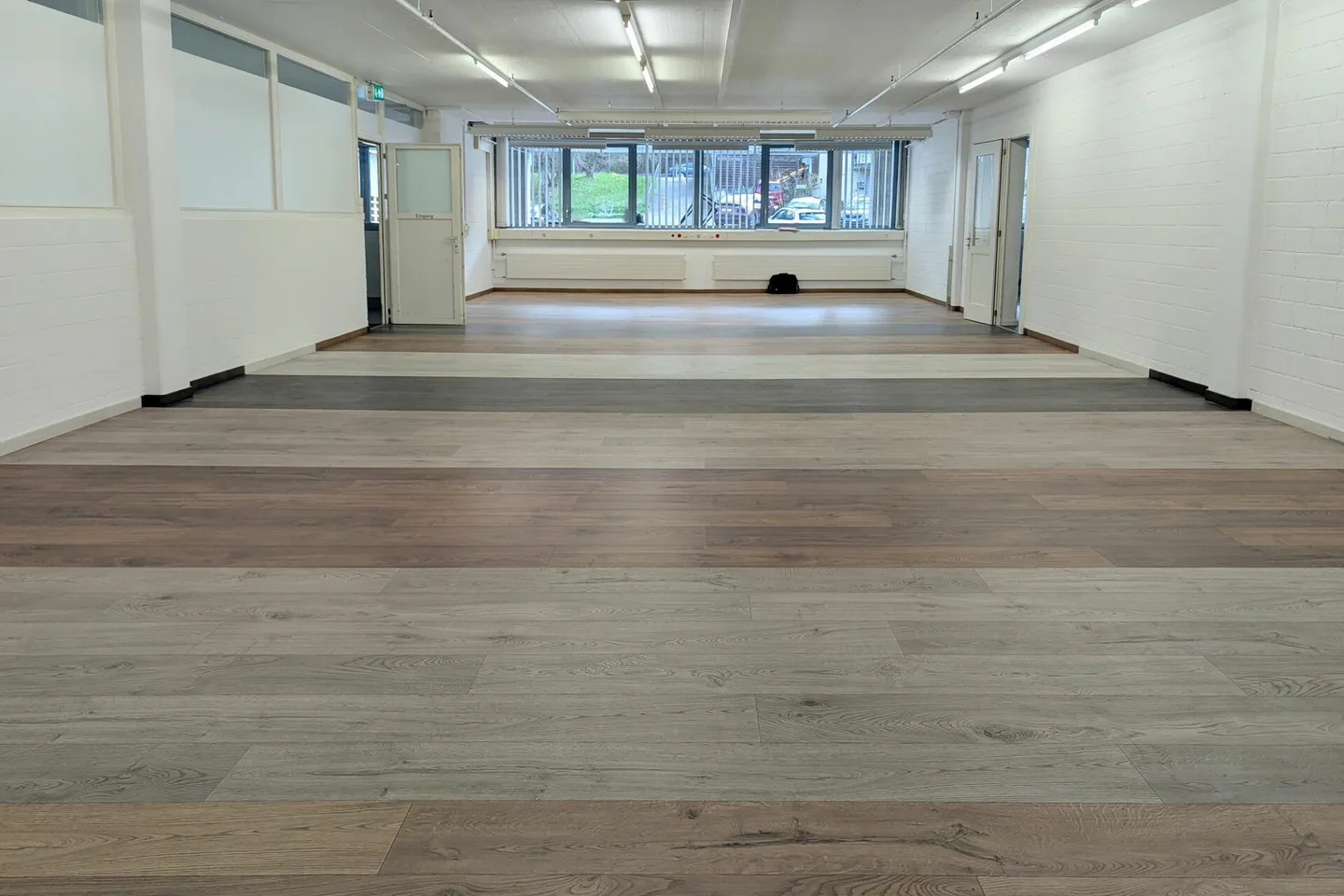 Commercial space directly at the loading ramp - Photo 3 of 8