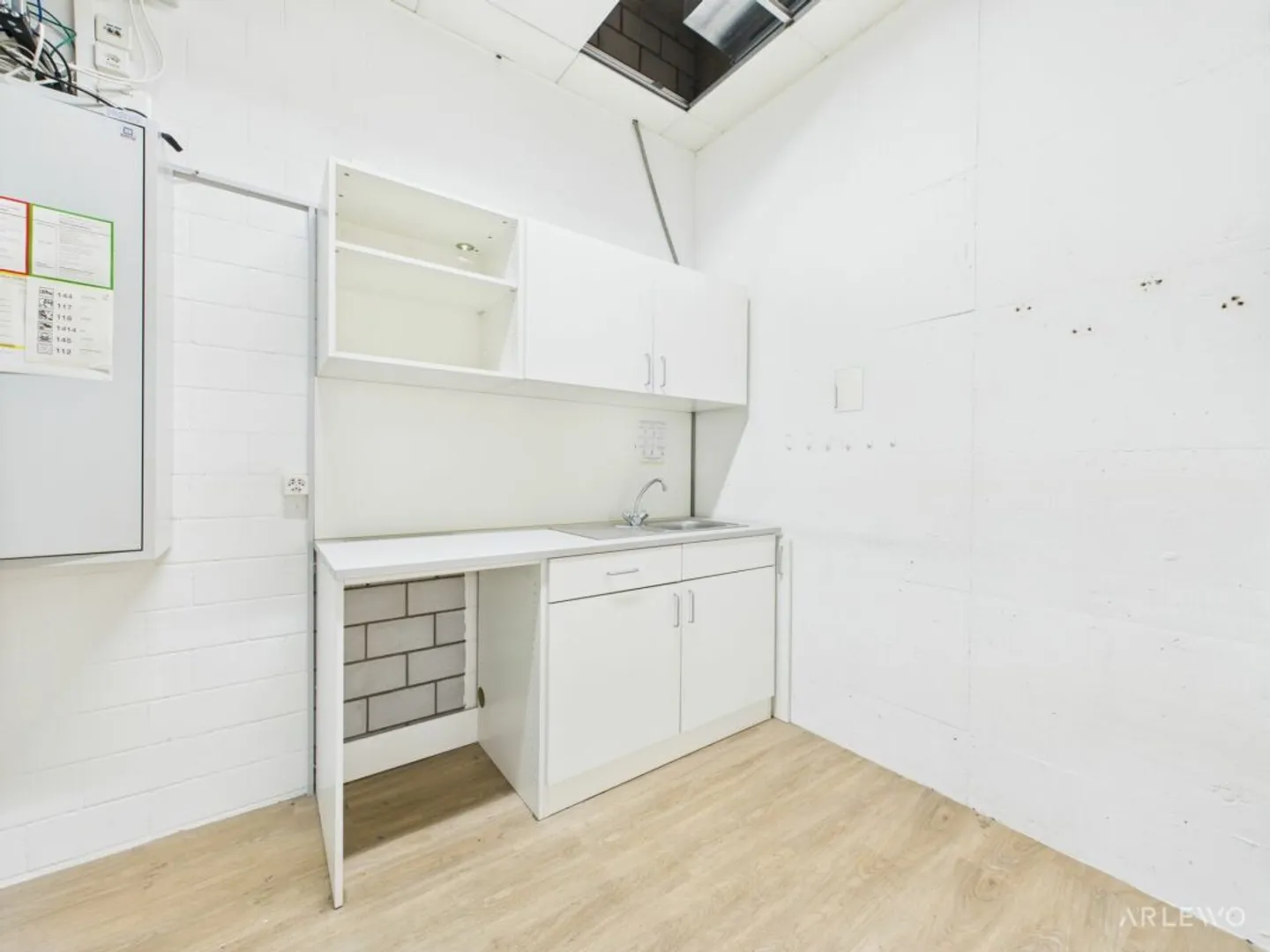 Your new location in the heart of Cham | 332 m² commercial space - Photo 9 of 10