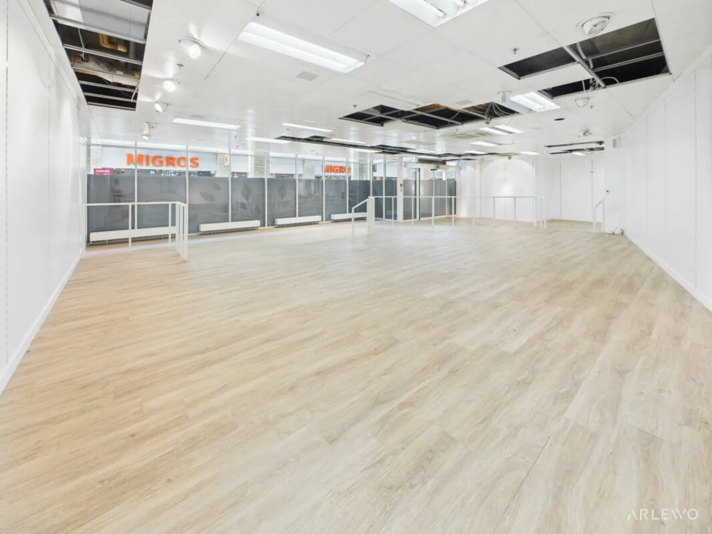 Your new location in the heart of Cham | 332 m² commercial space - Photo 5 of 10
