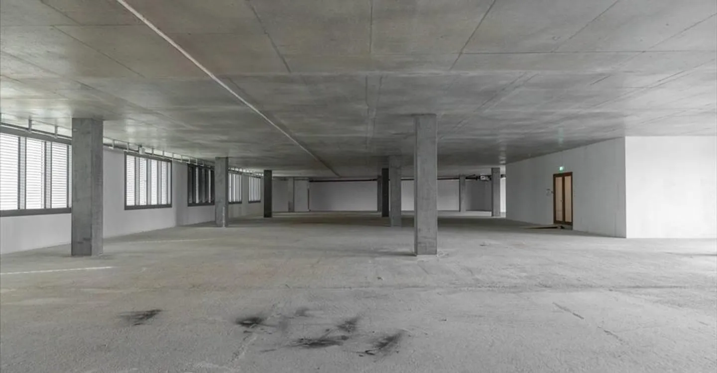 Bureau Moderne à Meyrin - Photo 5 sur 13