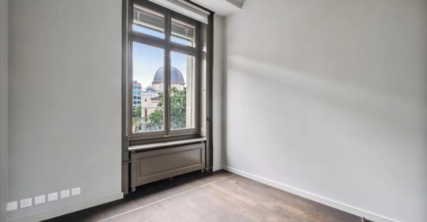 Bureau Rénové à Genève - Photo 4 sur 13