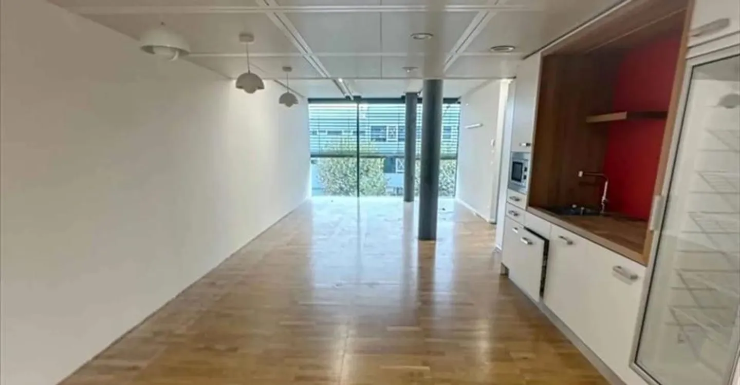 Office - Photo 5 of 7
