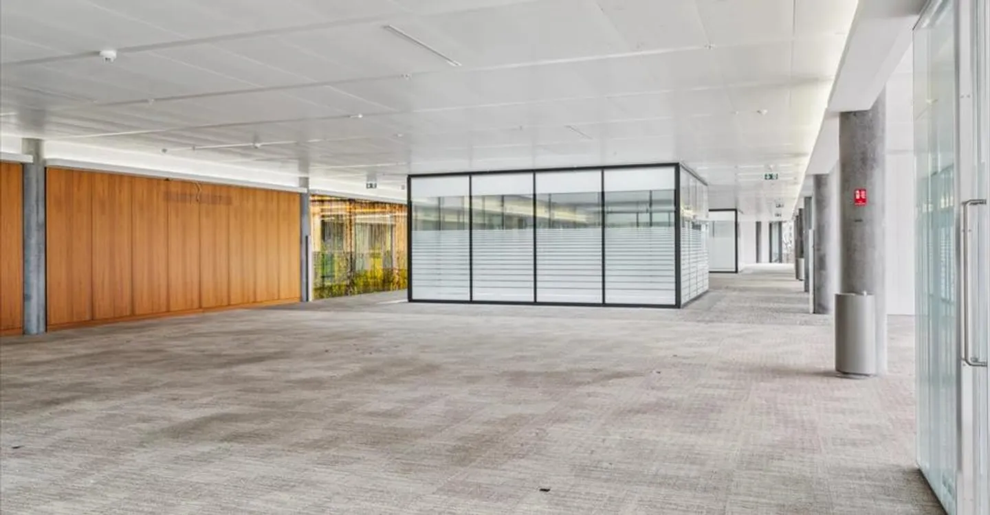 Office - Photo 5 of 13