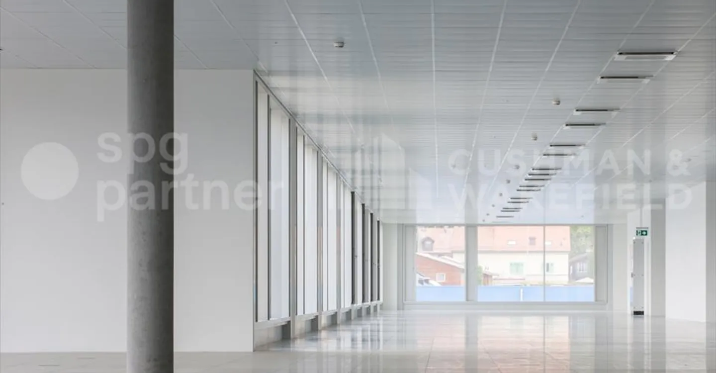 TEMPO - Surfaces high-tech dans bâtiment contemporain certifié BREEAM et MINERGIE - Photo 2 sur 6