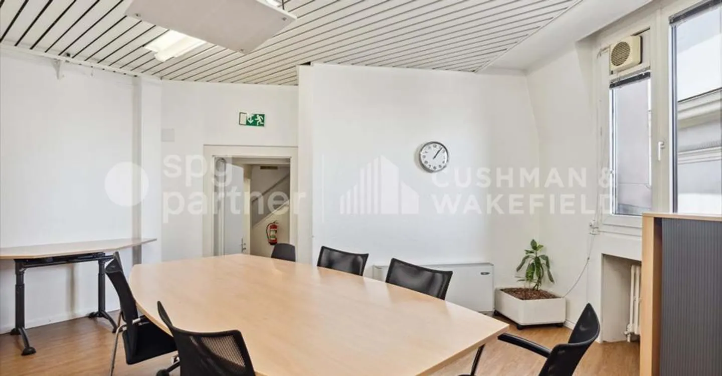 Office - Photo 4 of 13