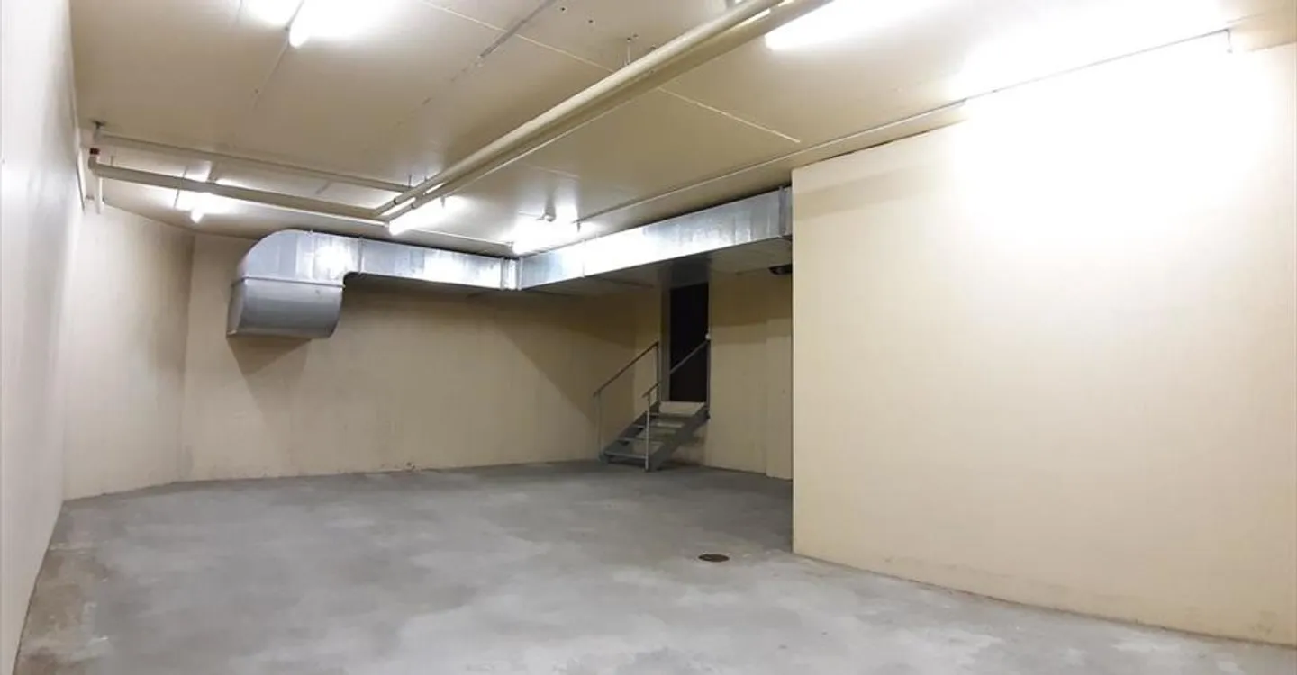 Storage - Photo 3 of 7