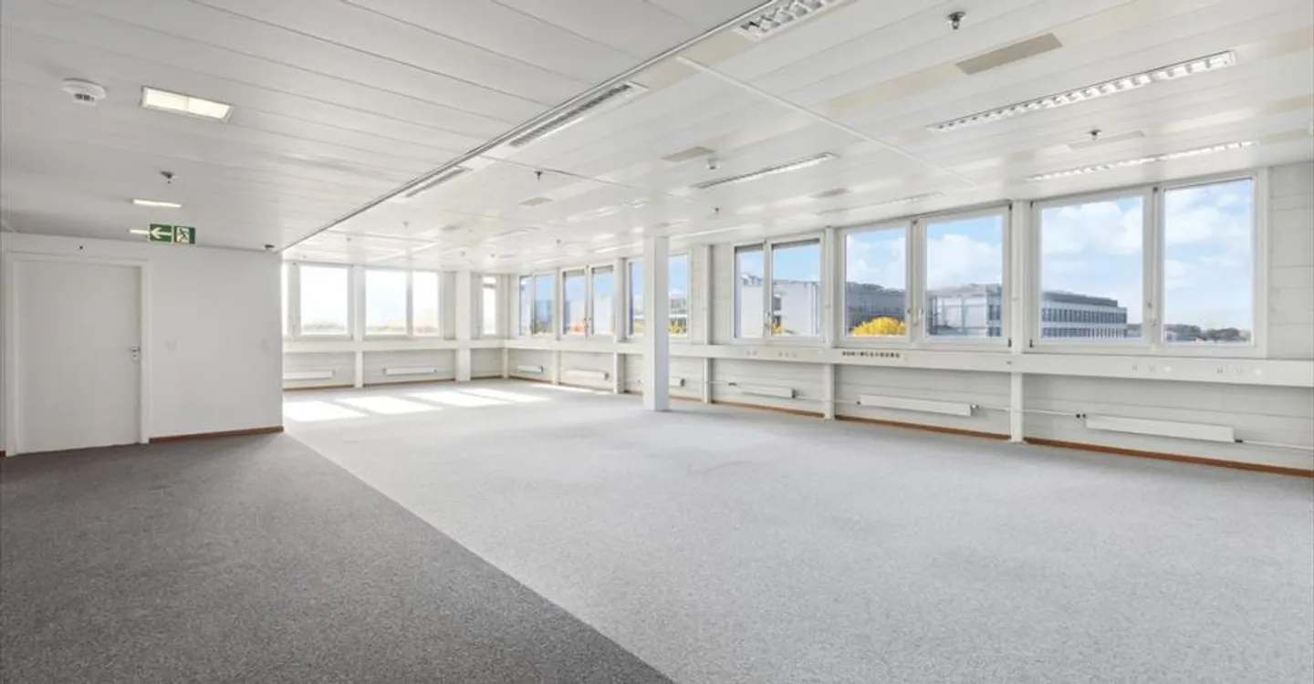 Office - Photo 6 of 7