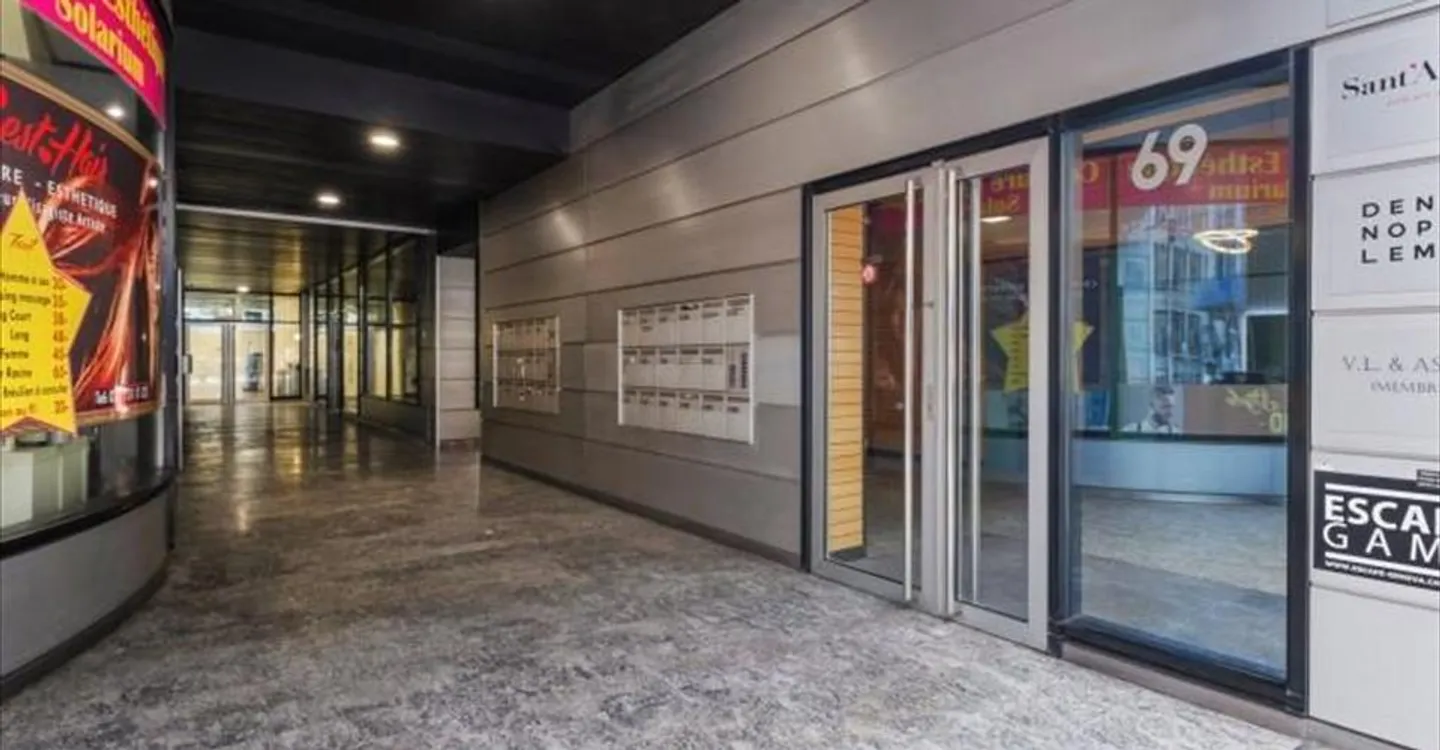 Bureau Modulaire à Genève - Photo 3 sur 4