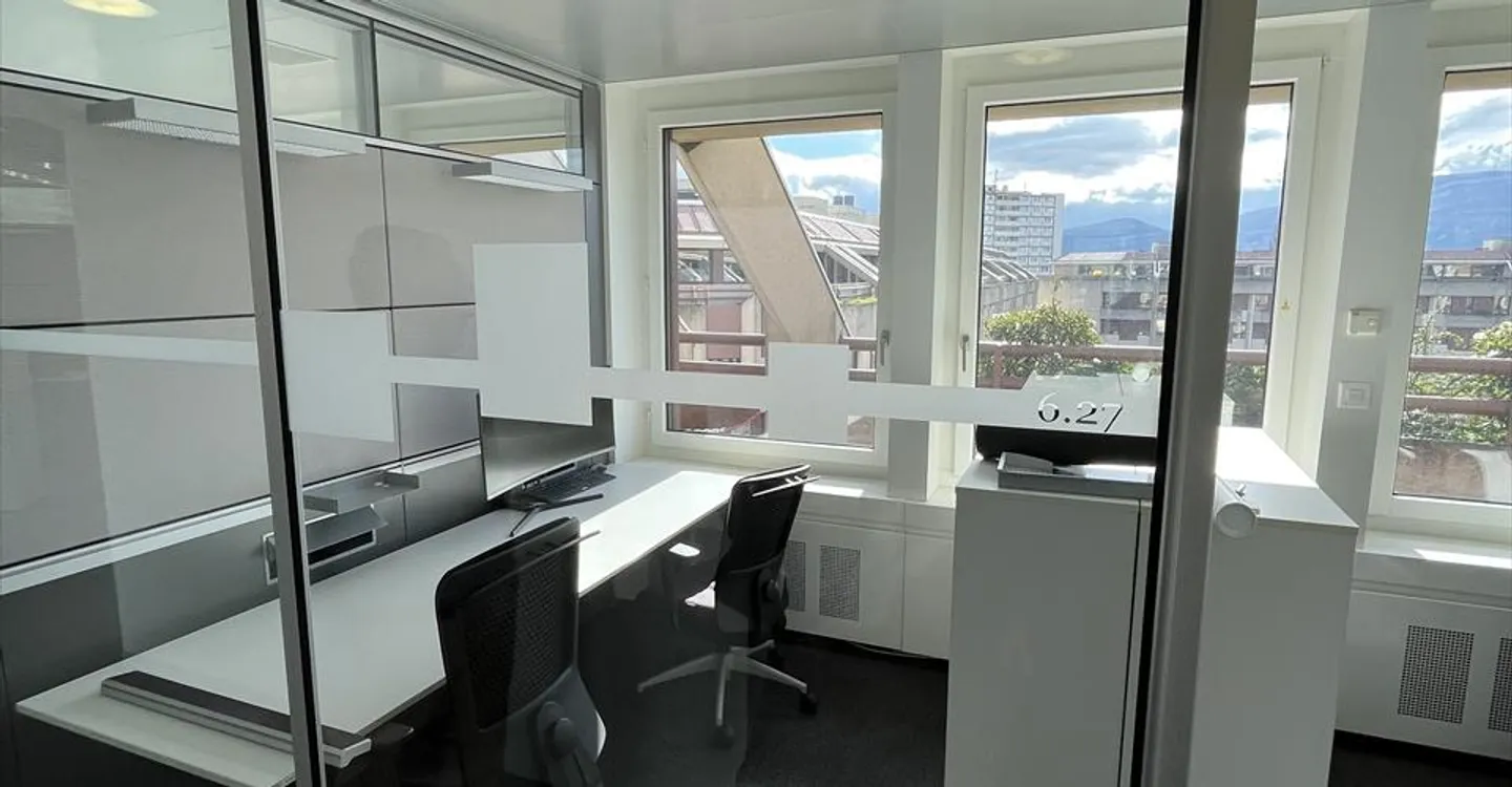 Bureau spacieux à Genève - Photo 5 sur 8