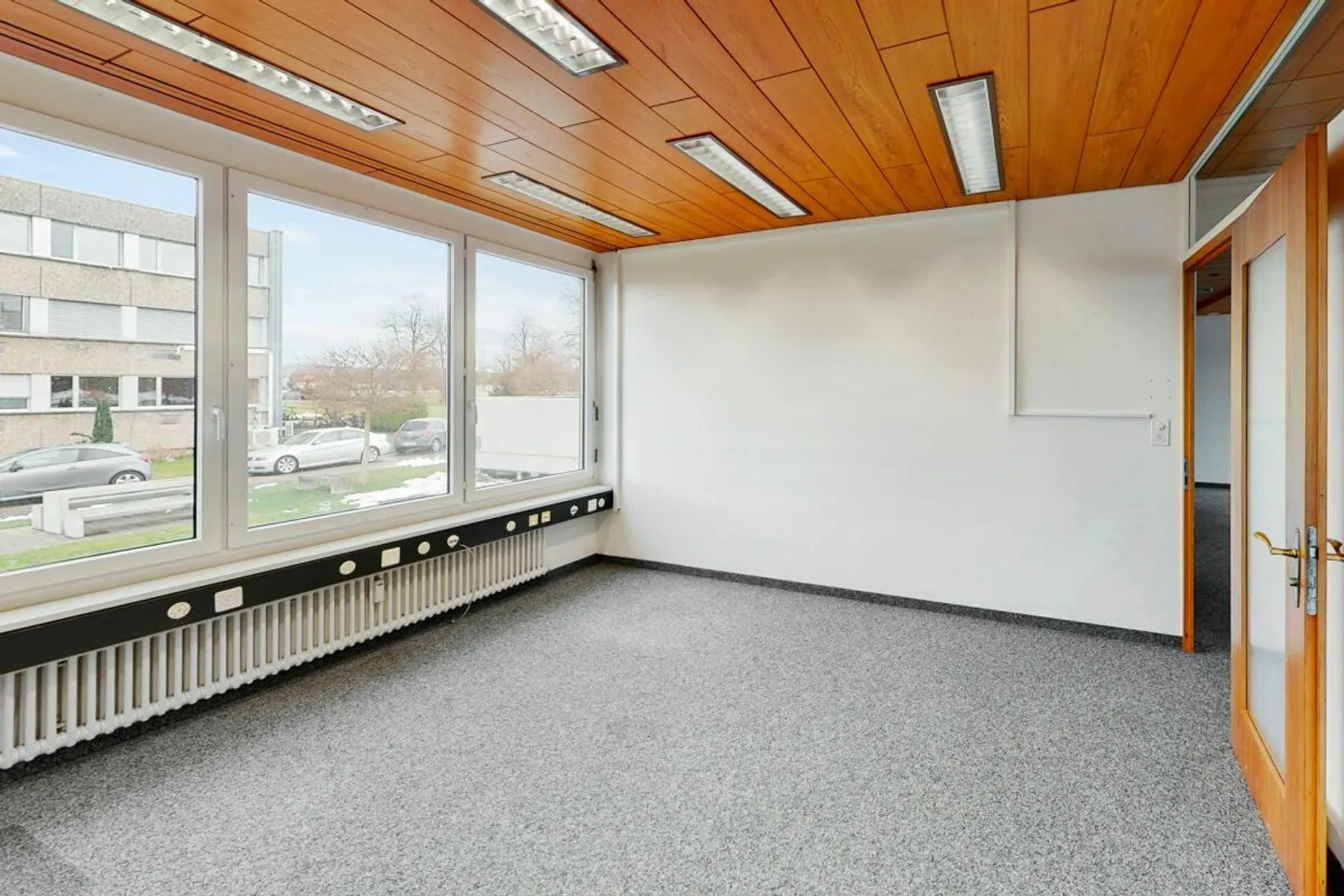 Espace de bureau et commercial climatisé - Photo 4 sur 9