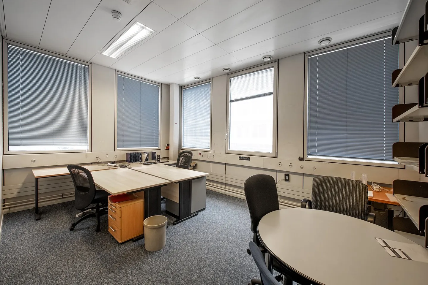 980m2 of laboratories on the 2nd floor of CTN 14 in Plan-les-Ouates - Photo 7 of 11