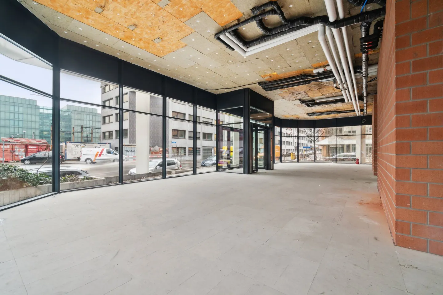 Does your concept need space? We have 215.90 m² in a prime location! - Photo 5 of 12