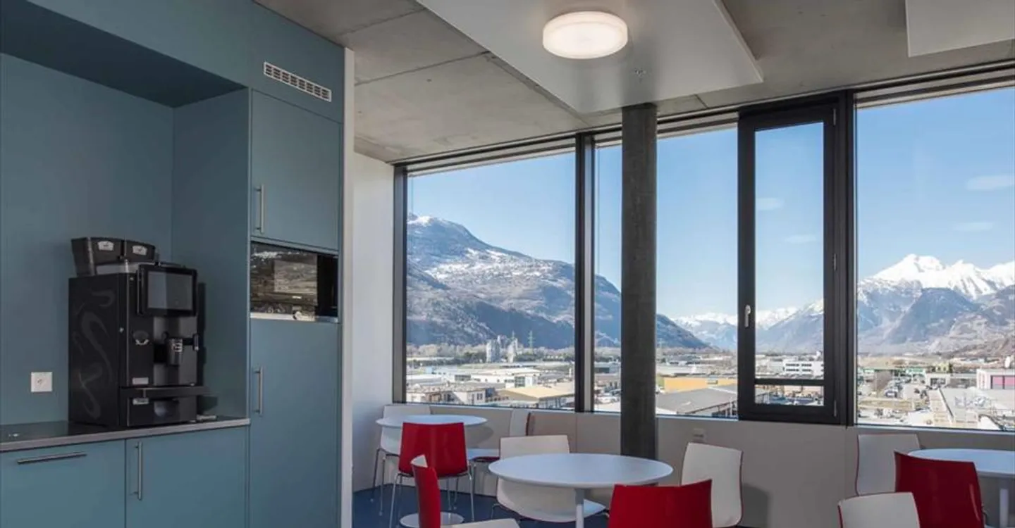 Bureau Moderne à Sion - Photo 10 sur 13