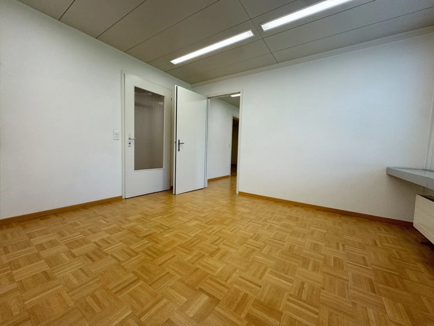 Vielseitiger Praxisraum - Foto 5 von 8