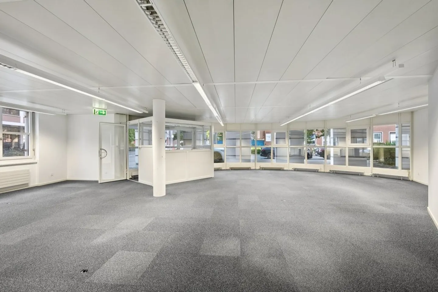 Attraktive EG-Fläche für Büro oder Gewerbe in bester Lage - Photo 5 sur 12