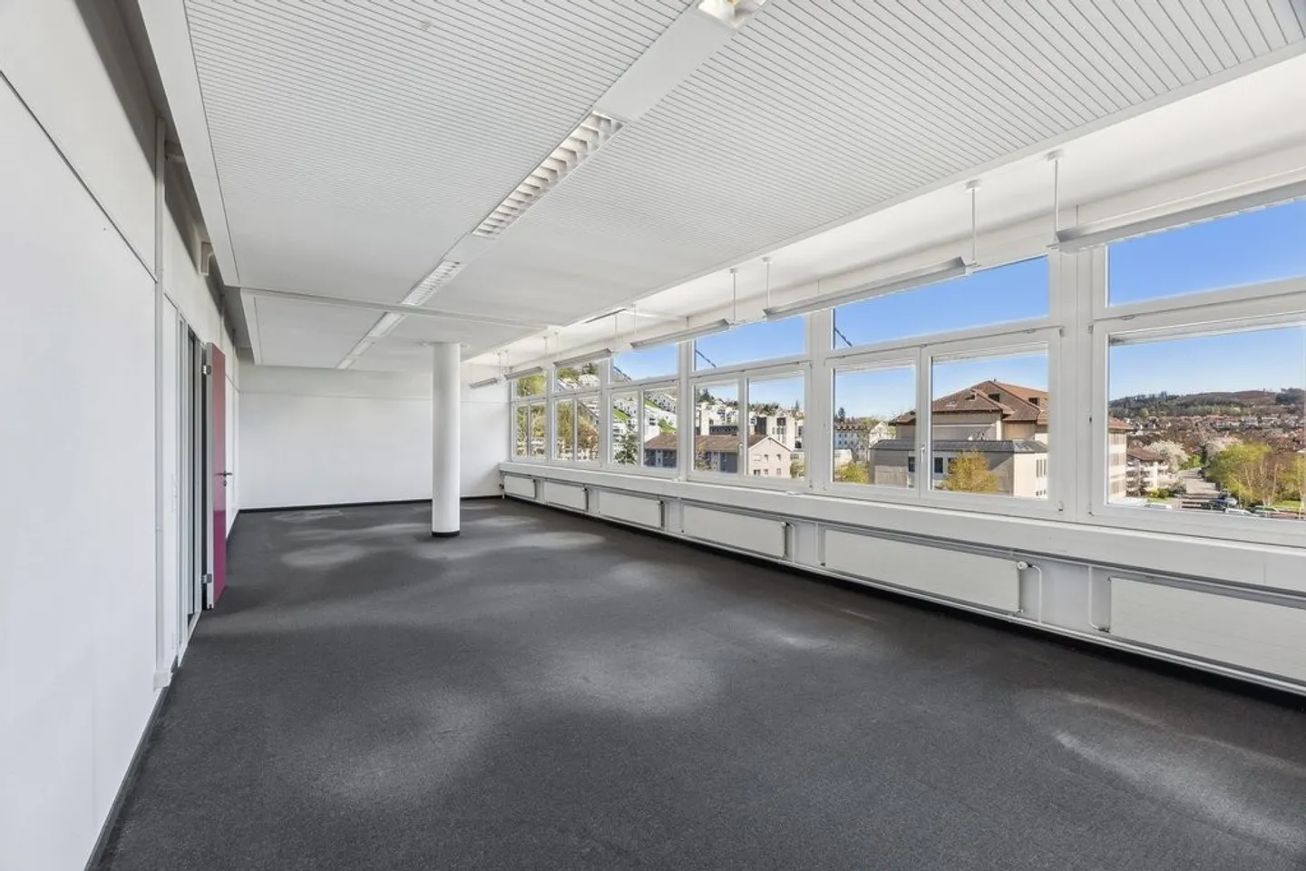 Bereit für Ihren Neustart ! Ausgebaute Bürofläche im 3. Obergeschoss - Photo 7 sur 7