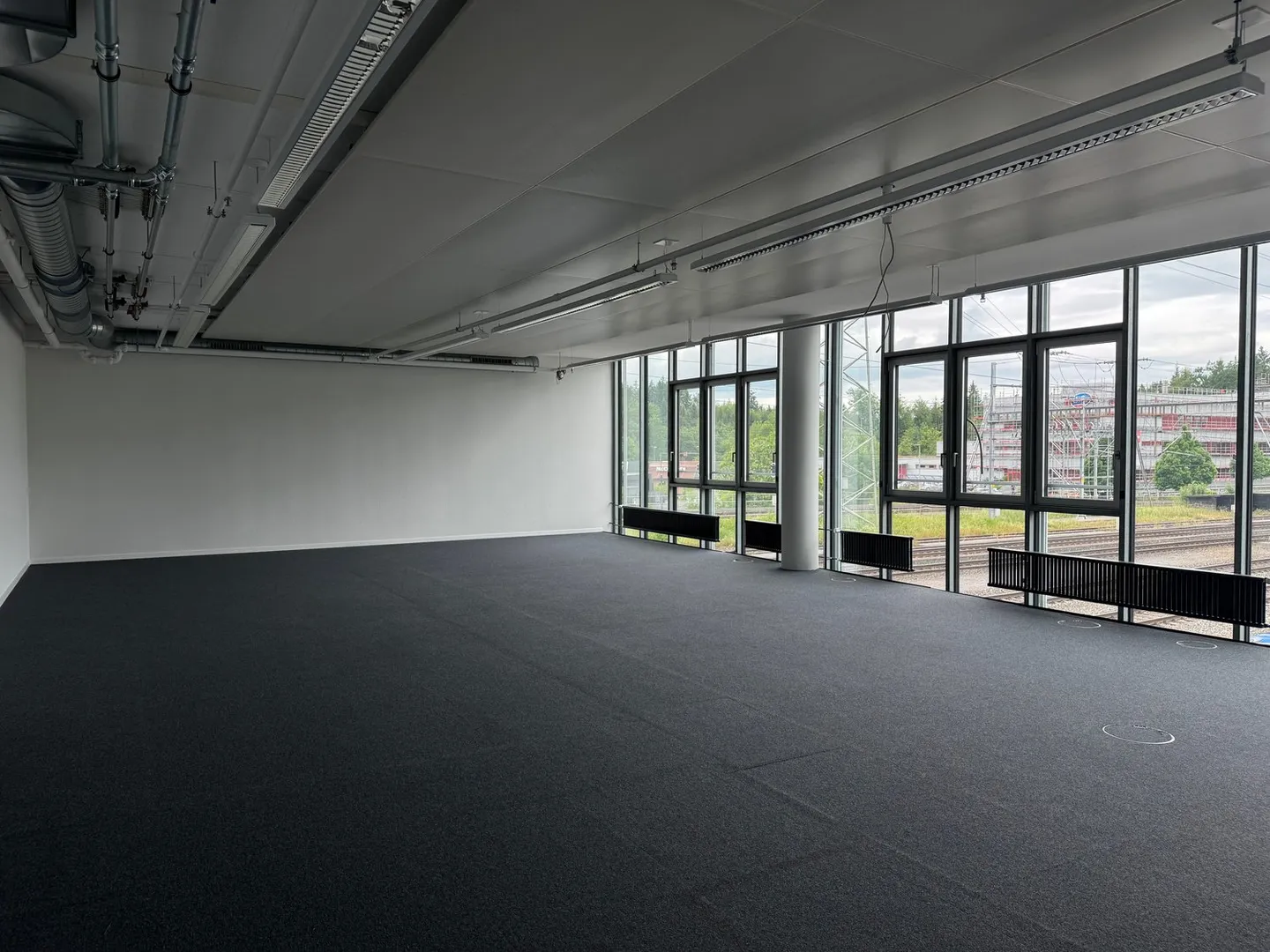 Travailler avec vue - Espaces de bureau flexibles de 61 m² à 103 m² à Zollikofen - Photo 7 sur 9