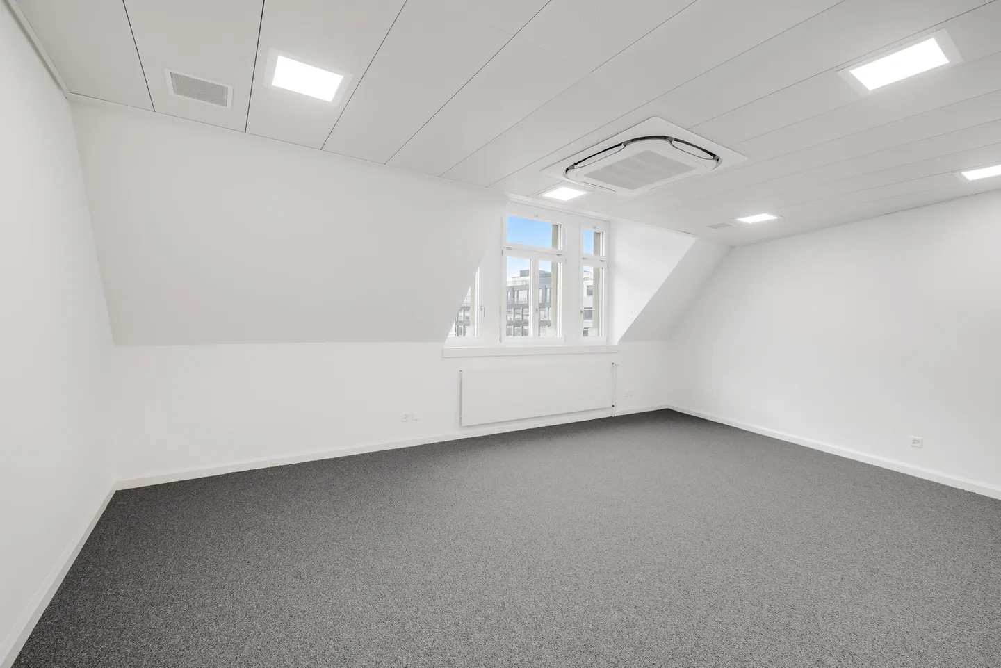 Attractive office space for rent in Zurich - Photo 3 of 6