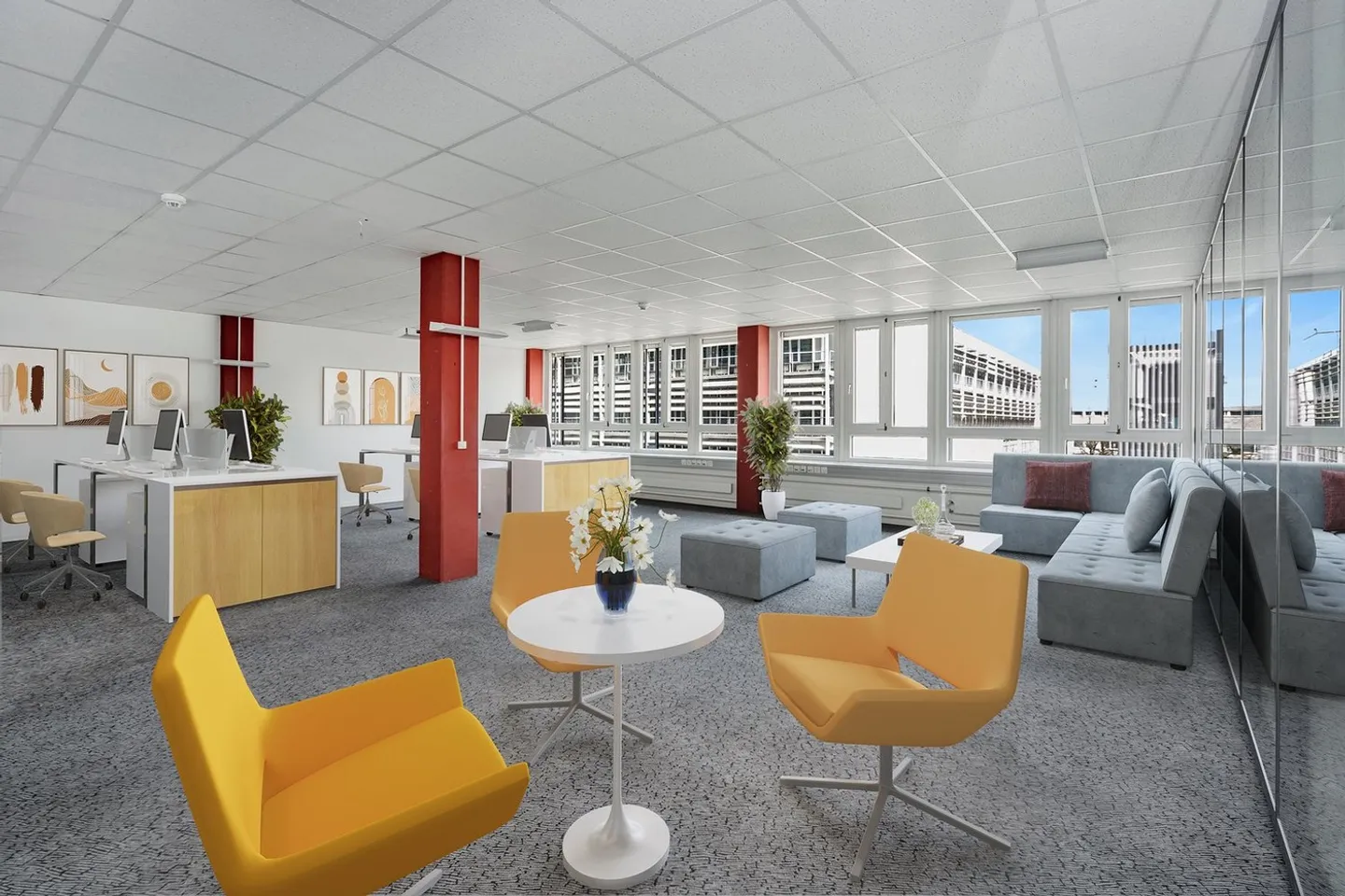Free commercial space of a total of 4,376 m² - Photo 3 of 12