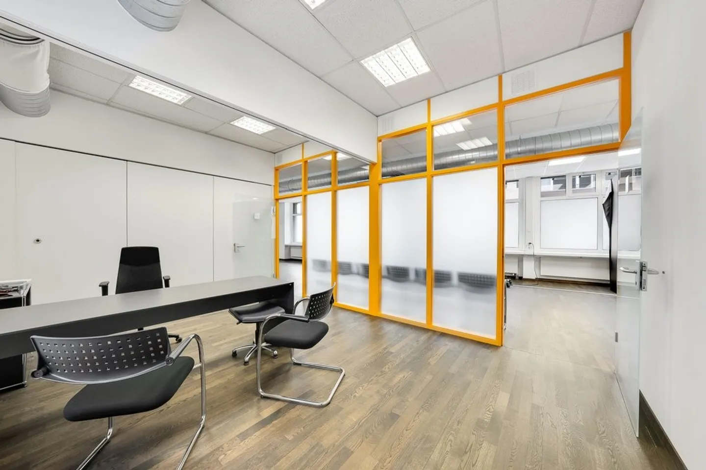 Modernes Büro in zentraler Lage - Foto 9 von 12