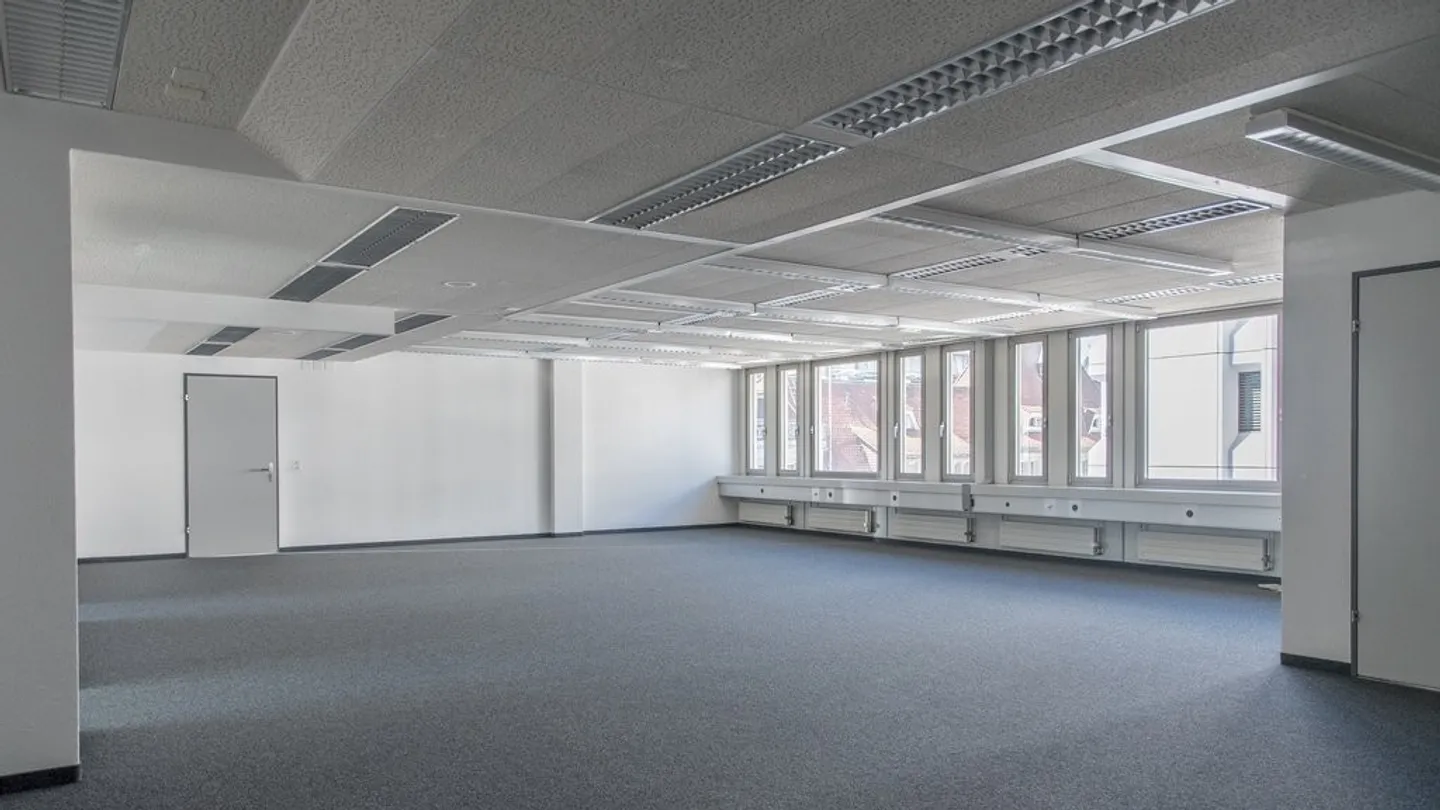 Helle Büroräume im Stadtzentrum - Foto 5 von 7