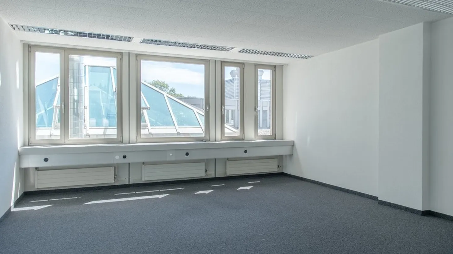 Helle Büroräume im Stadtzentrum - Foto 2 von 7