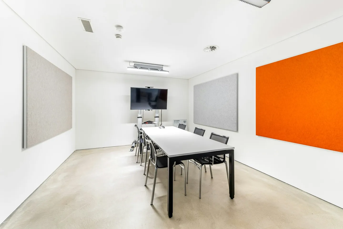 Moderna e alta hall di 5.000 m² con uffici e laboratori integrati all'incrocio A1/A2 - divisibile - Foto 10 di 13