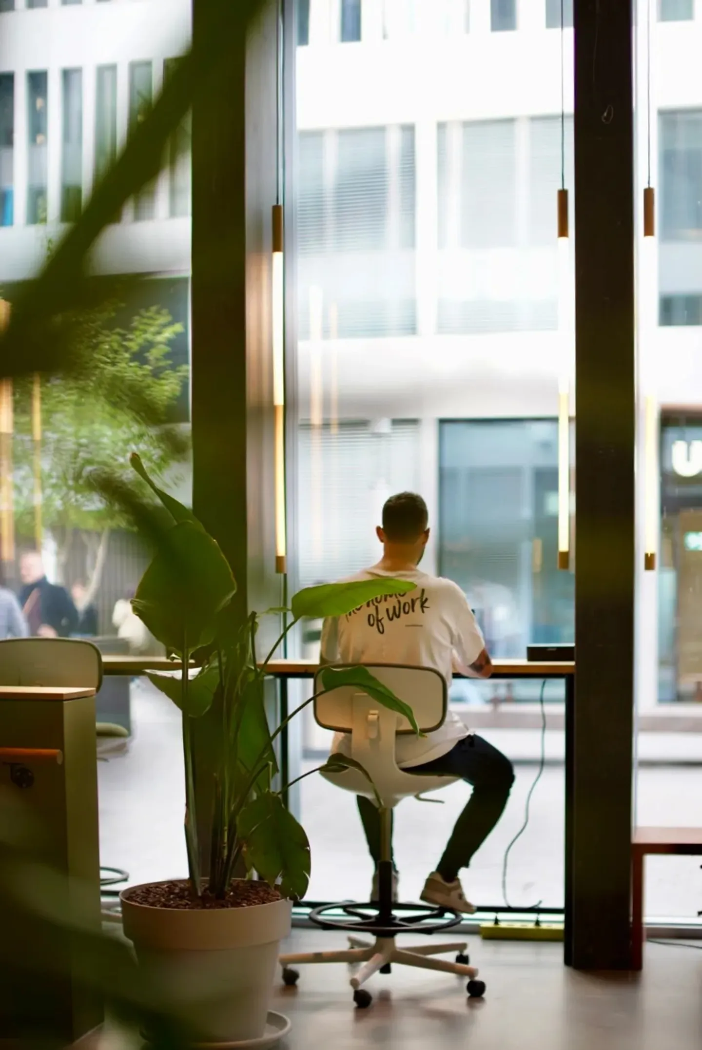 Innovative Office Space in Zurich - Photo 3 of 13