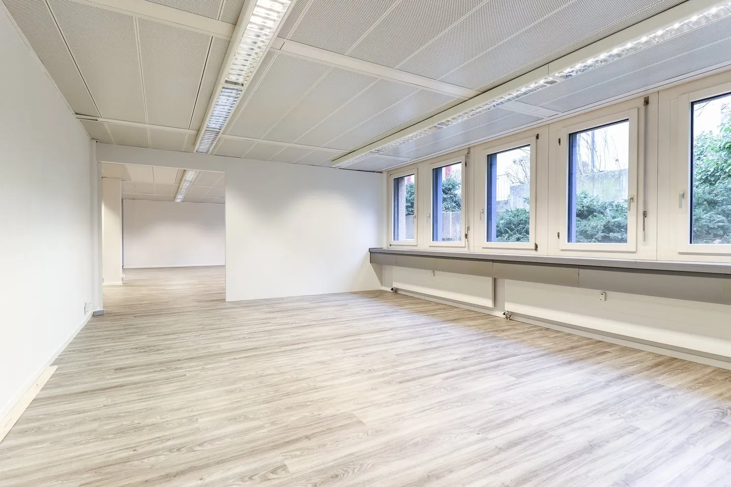 Modern office or practice rooms in Mattenhof - Photo 4 of 10