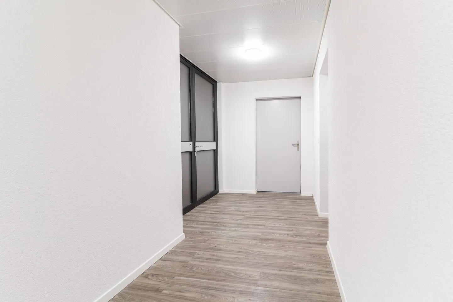 Modern office or practice rooms in Mattenhof - Photo 7 of 10