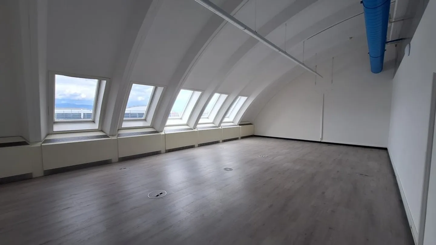 Ufficio di 165m2 - Av. des Morgines 12, Petit-Lancy - Foto 2 di 6