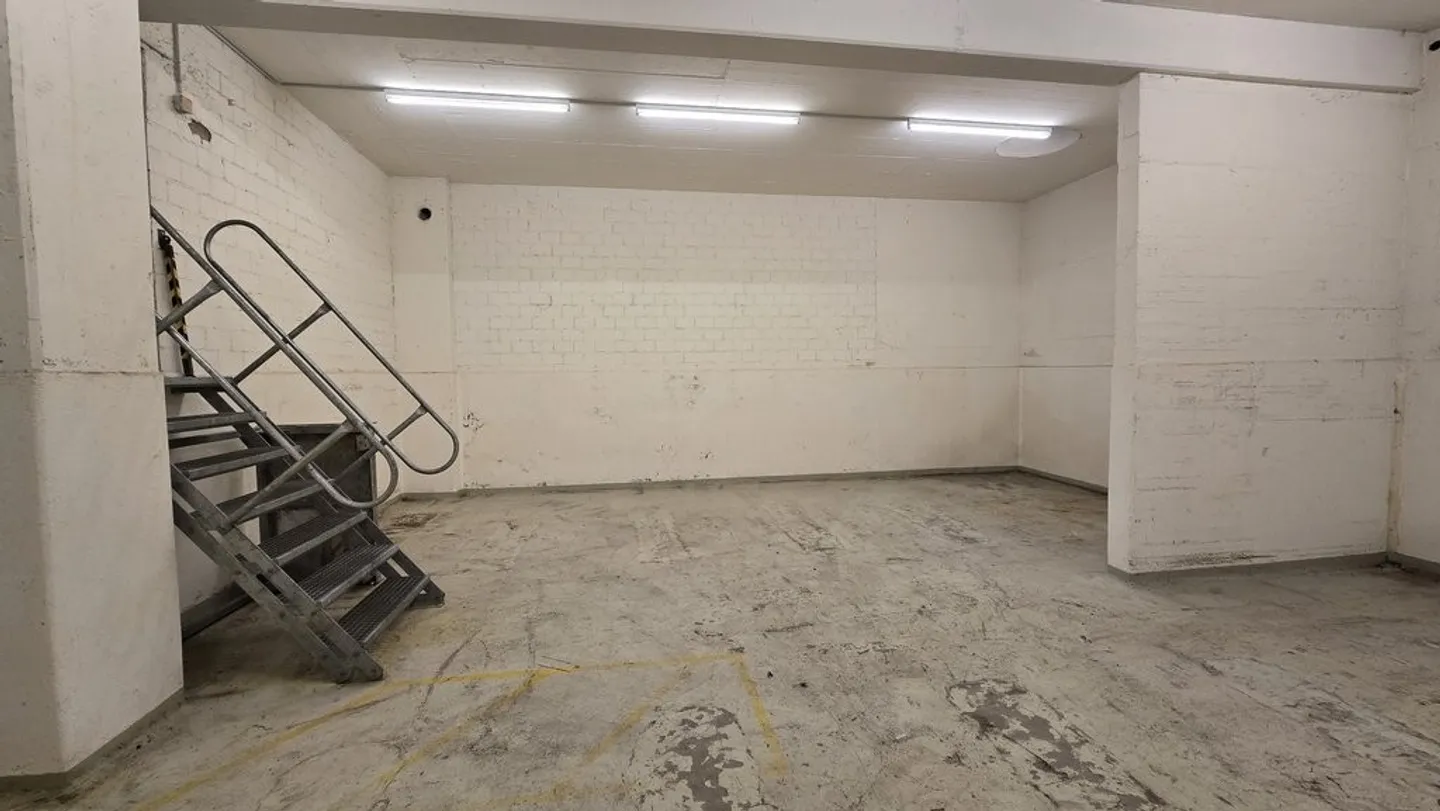 Storage space in the middle of Baden! - Photo 2 of 3