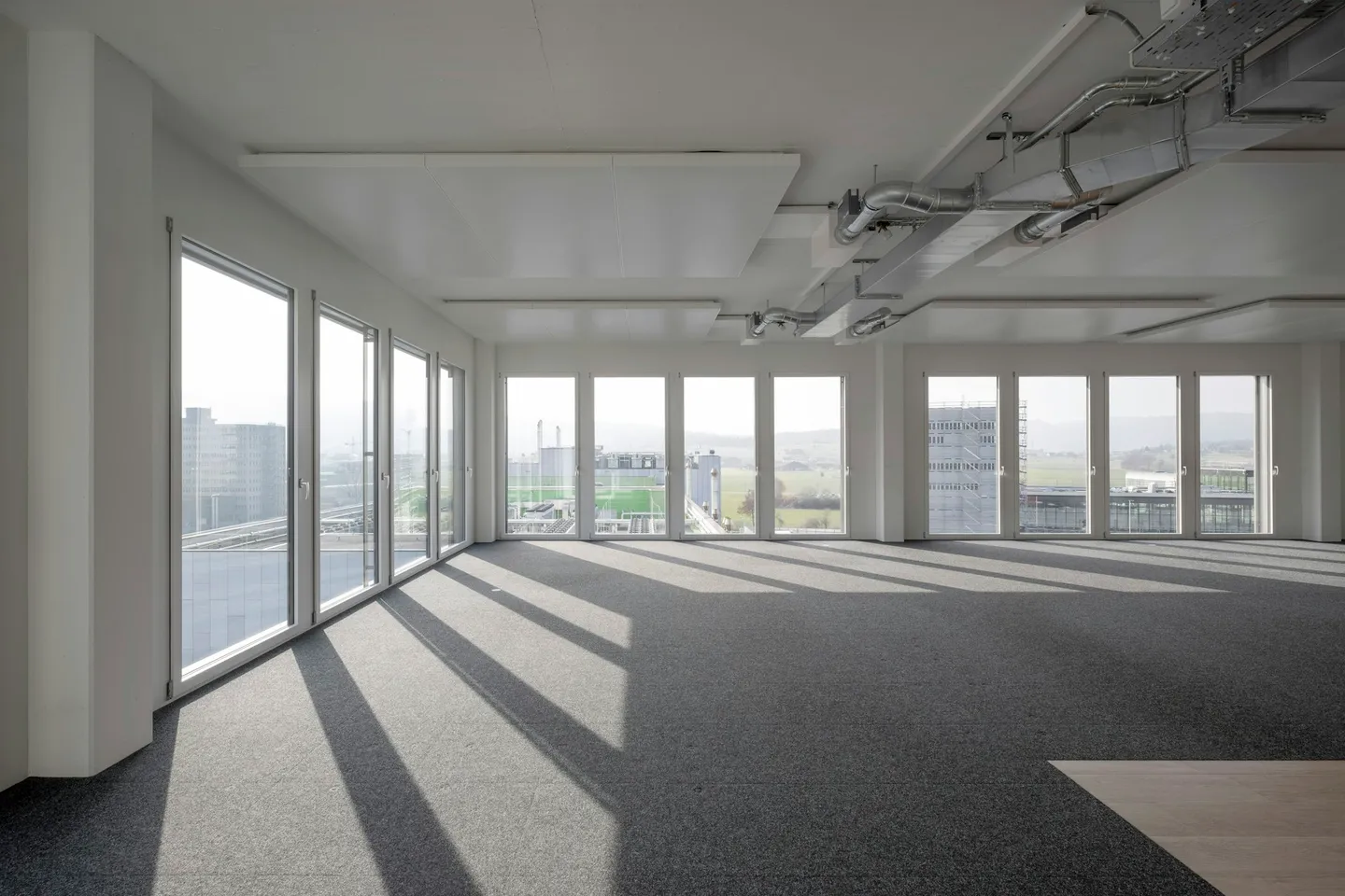 300 m2 o 600 m2 di spazi per uffici premium con vista - Moderno, climatizzato, sostenibile - Foto 8 di 10