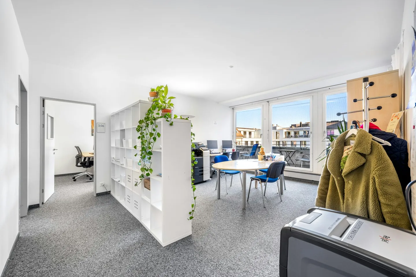 Furnished Office Space (approx. 234 m²) directly at HB Zurich - Top Price! - Photo 10 of 13