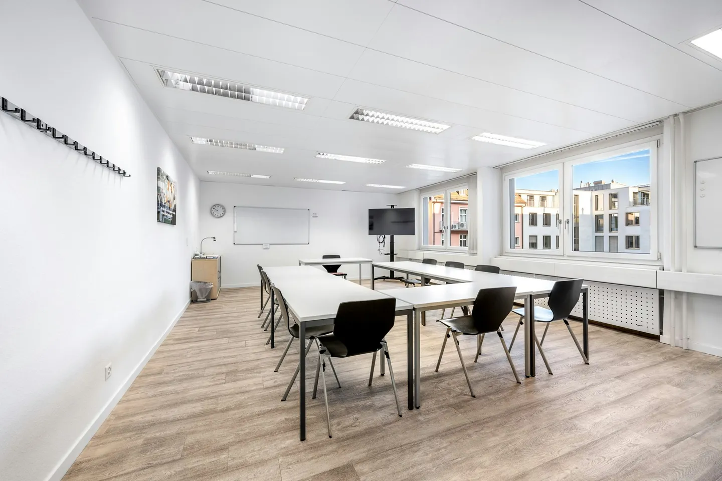 Furnished Office Space (approx. 234 m²) directly at HB Zurich - Top Price! - Photo 12 of 13