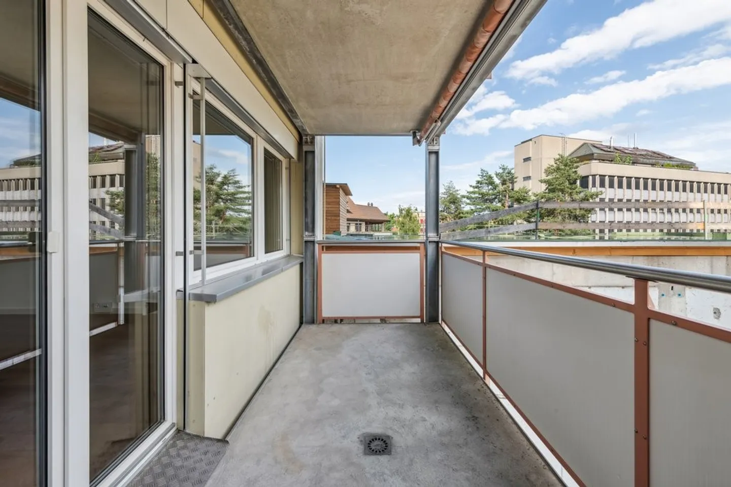 Central Office with Balcony - Photo 10 of 10