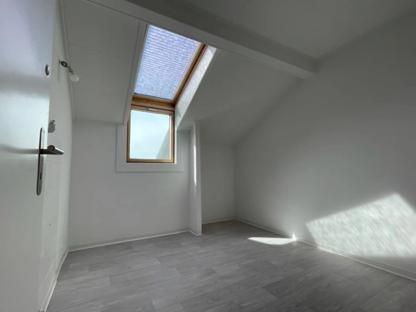 Rent an attic in Yverdon for your private storage - Photo 2 of 3
