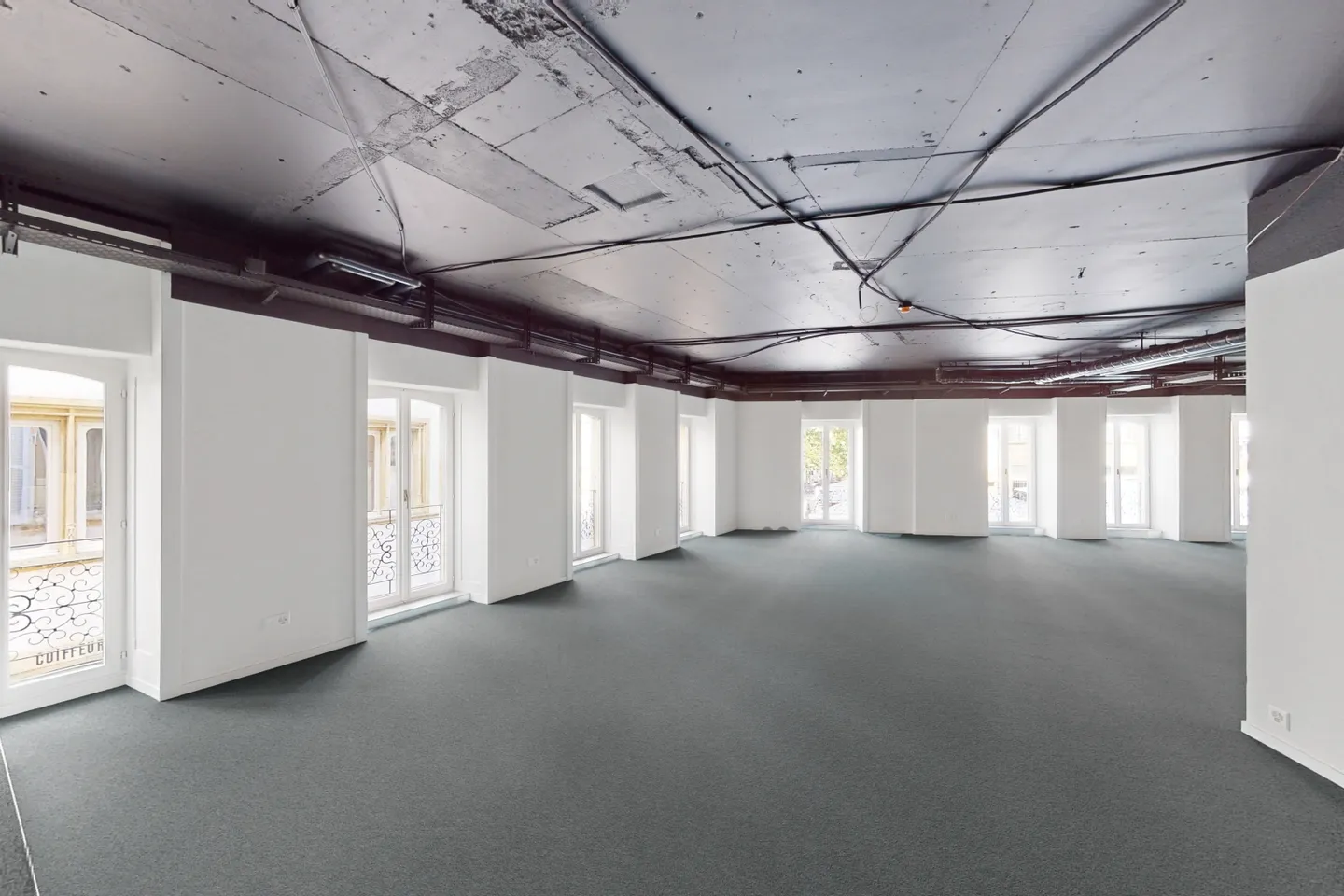 Fully renovated office space in the heart of Neuchâtel - Photo 5 of 8