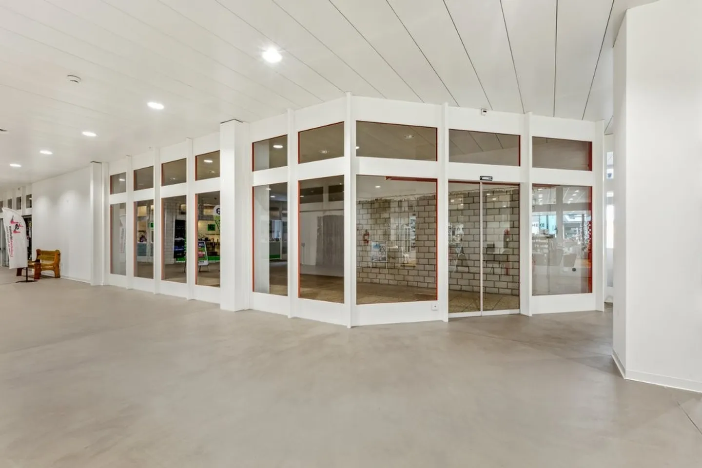 Yoga? Dancing? Physio? - Your new business address - Photo 2 of 10