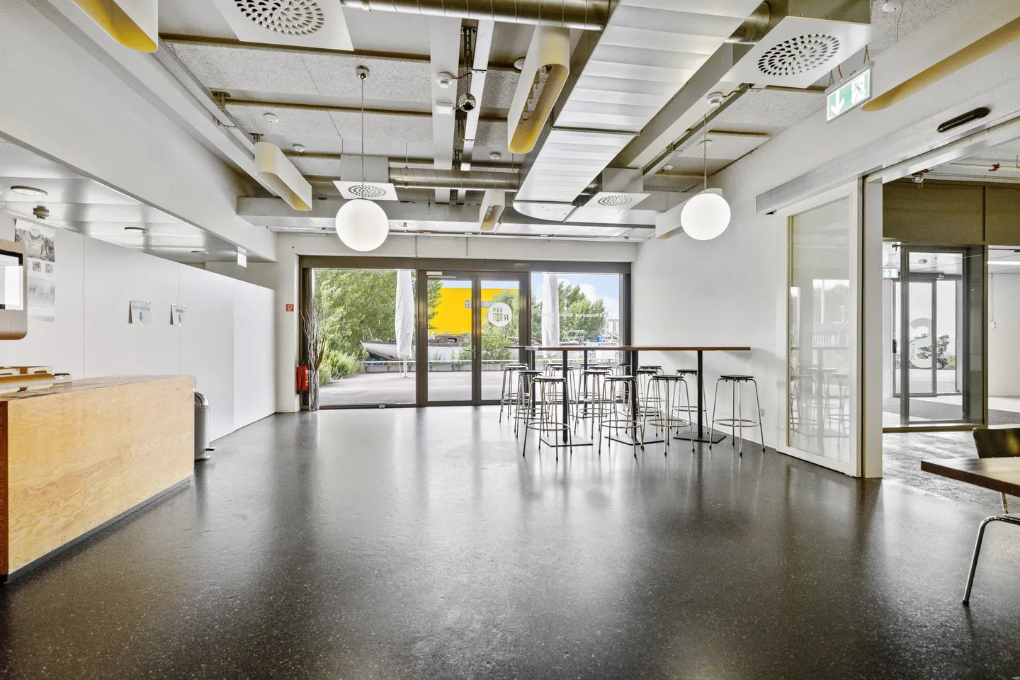 Office Space in the Three-Country Corner - Photo 6 of 8