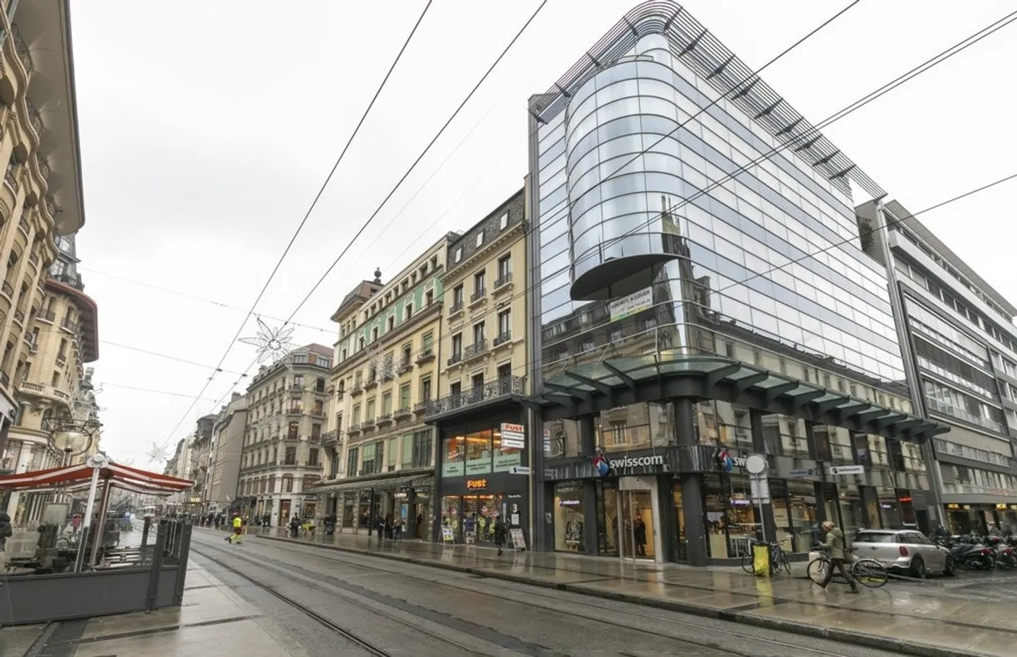 Helles Büro nur wenige Schritte vom See und der Rue du Rhône entfernt - Foto 1 von 8