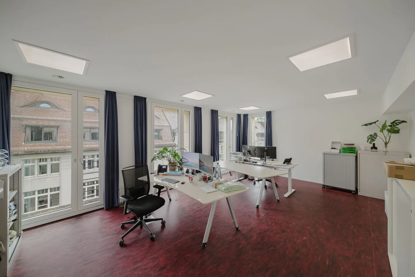 Espace de bureau et commercial noble au cœur de Saint-Gall - Photo 4 sur 13