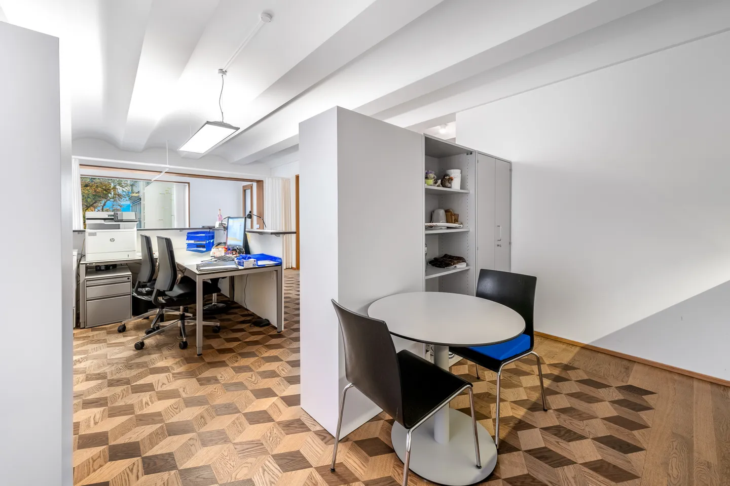 Your new commercial rental space in the beautiful old town of Baden - Photo 5 of 12