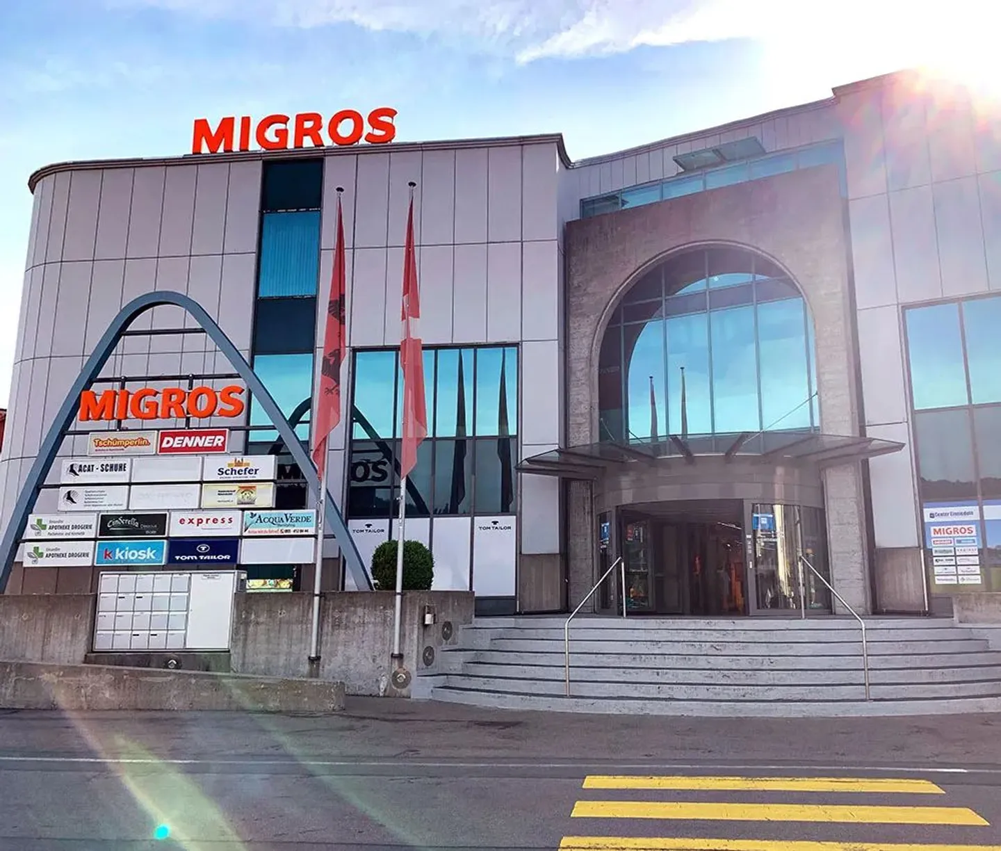 Spazio commerciale a Einsiedeln - Foto 1 di 5